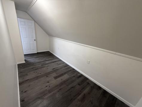37 East 49th Street Bayonne NJ 07002