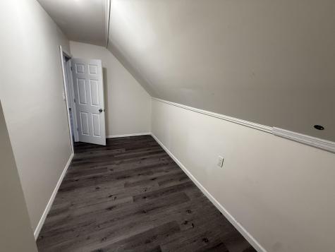 37 East 49th Street Bayonne NJ 07002