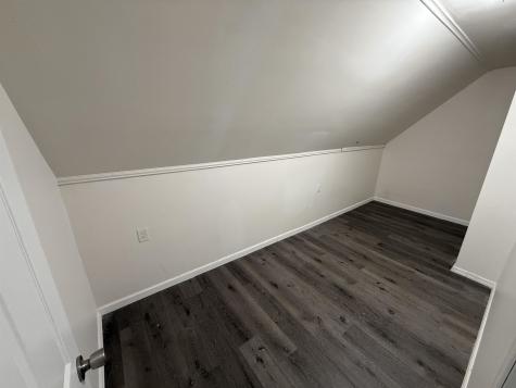37 East 49th Street Bayonne NJ 07002