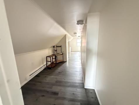 37 East 49th Street Bayonne NJ 07002