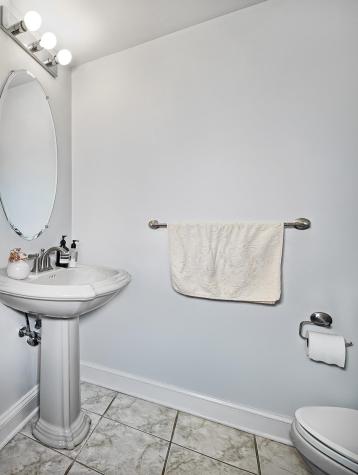 476 Buffalo Court West New York NJ 07093