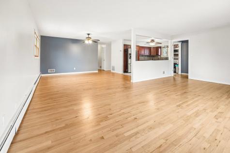 19 Acorn Road Secaucus NJ 07094