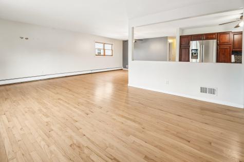 19 Acorn Road Secaucus NJ 07094