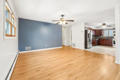 19 Acorn Road Secaucus NJ 07094