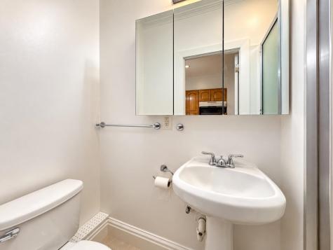 87 West 21st Street Bayonne NJ 07002