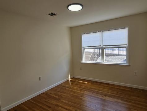 412 12th Street Union City NJ 07087