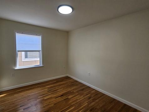 412 12th Street Union City NJ 07087