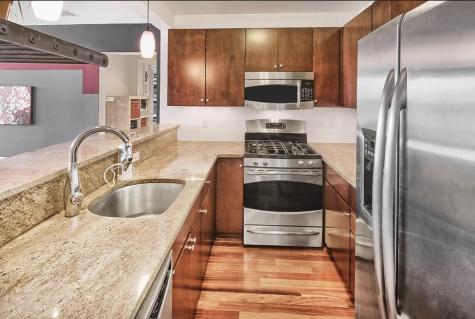 34 48th Street Weehawken NJ 07086