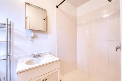 60 West 8th Street Bayonne NJ 07002