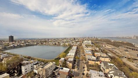 380 Mountain Road Union City NJ 07087