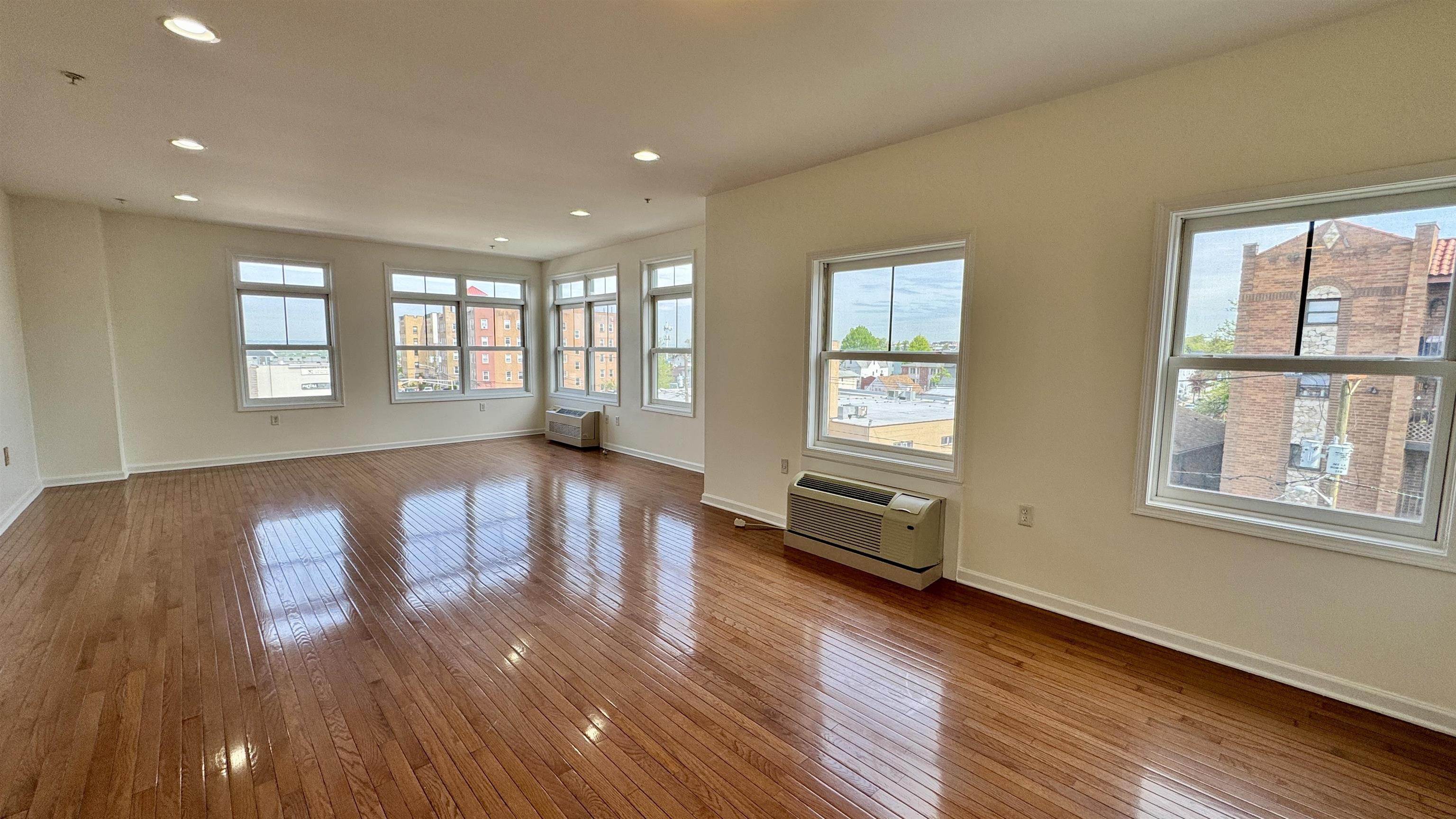 9252 Kennedy Boulevard North Bergen NJ 07047