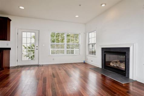 64 Mallard Place Secaucus NJ 07094