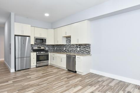 424 Whiton Street Jersey City NJ 07304