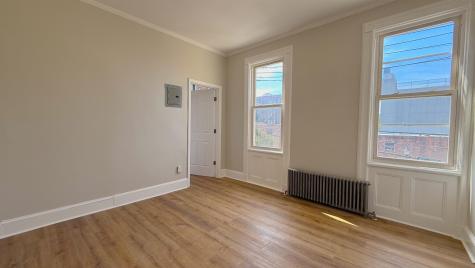 2212 Summit Avenue Union City NJ 07087