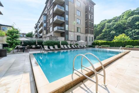 100 Eton Row Weehawken NJ 07086