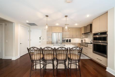 100 Eton Row Weehawken NJ 07086