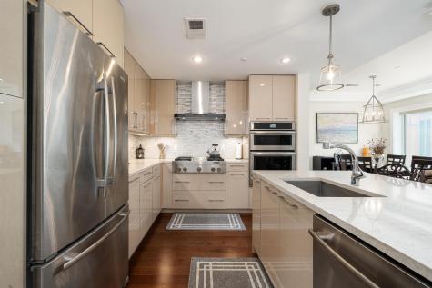 100 Eton Row Weehawken NJ 07086