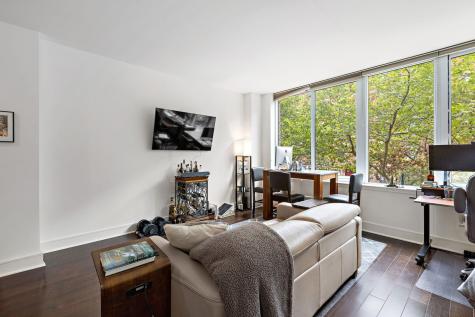 1100 Maxwell Lane Hoboken NJ 07030