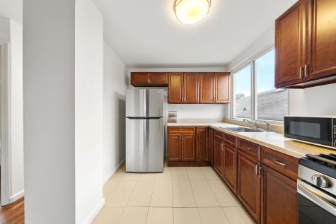 138 76th Street North Bergen NJ 07047