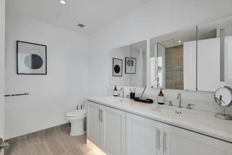 800 Avenue At Port Imperial Weehawken NJ 07086