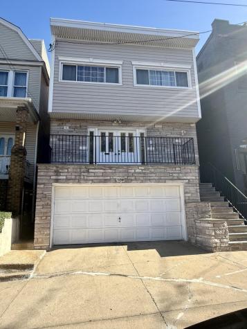 158 Nelson Avenue Jersey City NJ 07307