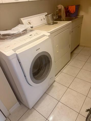 158 Nelson Avenue Jersey City NJ 07307