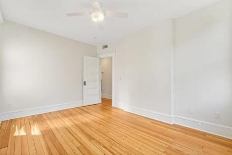 114 Shippen Street Weehawken NJ 07086
