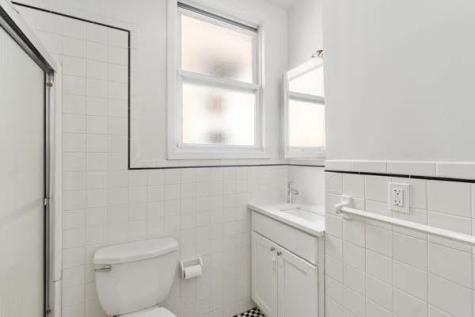 114 Shippen Street Weehawken NJ 07086