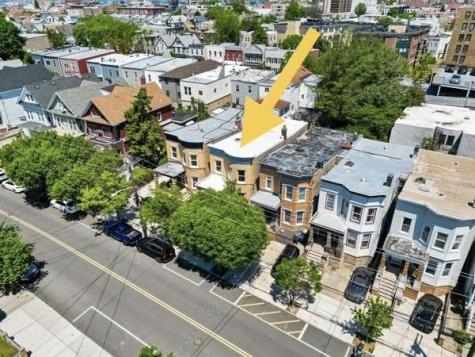 114 Shippen Street Weehawken NJ 07086