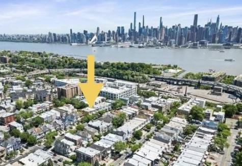 114 Shippen Street Weehawken NJ 07086