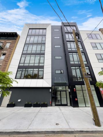 30.3 Vroom Street Jersey City NJ 07306