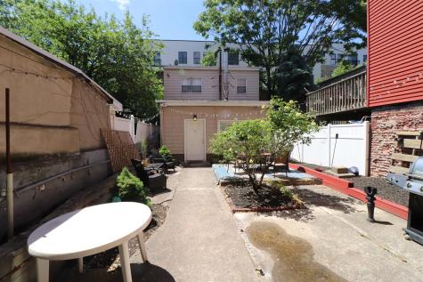 612 Grand Street Hoboken NJ 07030