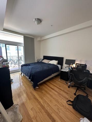 93 Montgomery Street Jersey City NJ 07302