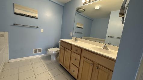 15 Hudson Court Jersey City NJ 07305