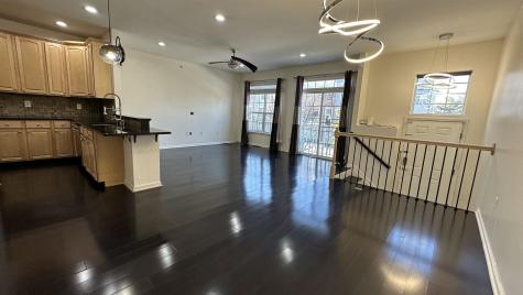 15 Hudson Court Jersey City NJ 07305