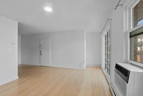 4013 Hudson Avenue Union City NJ 07087