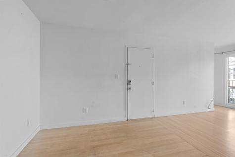 4013 Hudson Avenue Union City NJ 07087