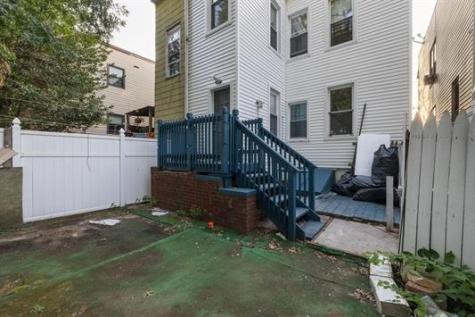 342 Avenue E Bayonne NJ 07002