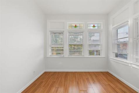 342 Avenue E Bayonne NJ 07002