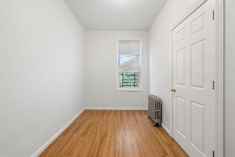 342 Avenue E Bayonne NJ 07002