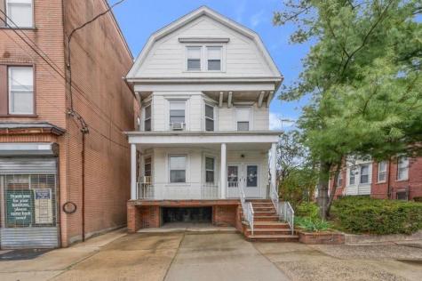321 Avenue C Bayonne NJ 07002