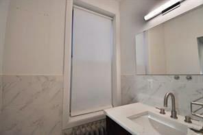 228 Maple Street Weehawken NJ 07086