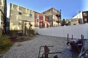 228 Maple Street Weehawken NJ 07086