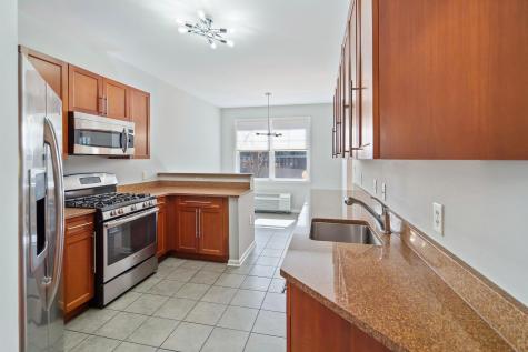 4 Constellation Place Jersey City NJ 07305