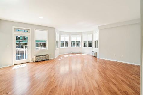 4 Constellation Place Jersey City NJ 07305