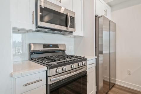 32 Jones Street Jersey City NJ 07306