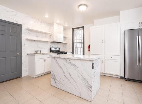 814 28th Street Union City NJ 07087