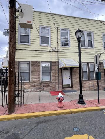 134 43rd Street Union City NJ 07087