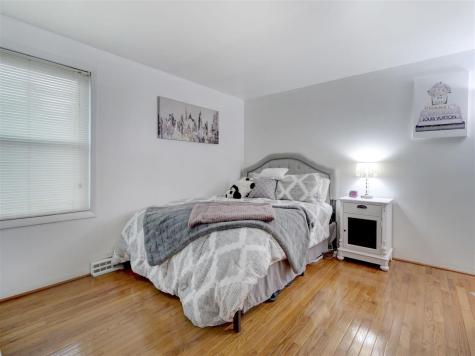 14 Chopin Court Jersey City NJ 07302