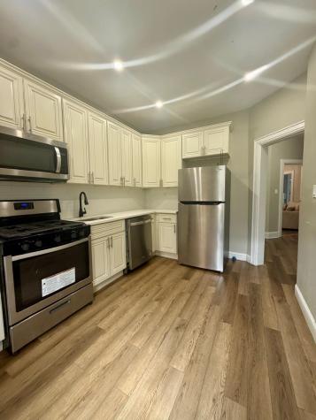 39 64th Street West New York NJ 07093